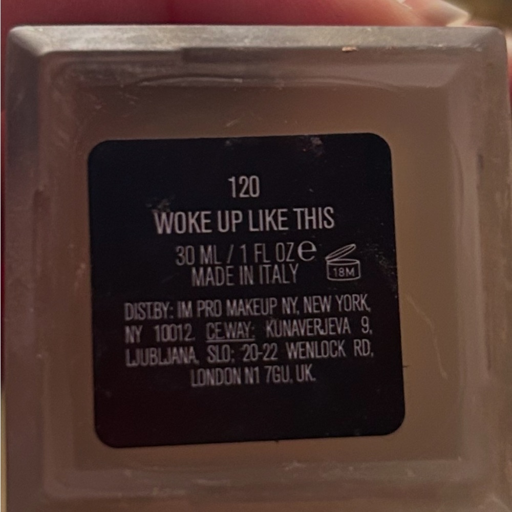 I have 2 kits with brand new IL makiage foundation, concealer and sponge (s)